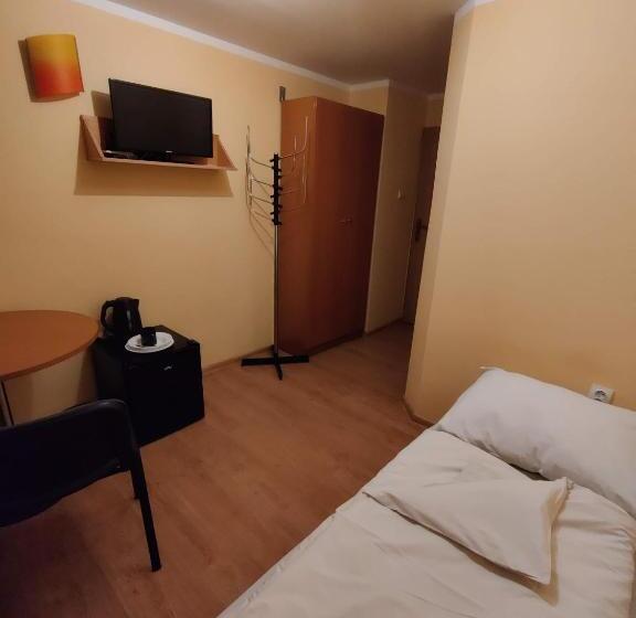 标准单人间, Rekreačné Zariadenie Javorinka