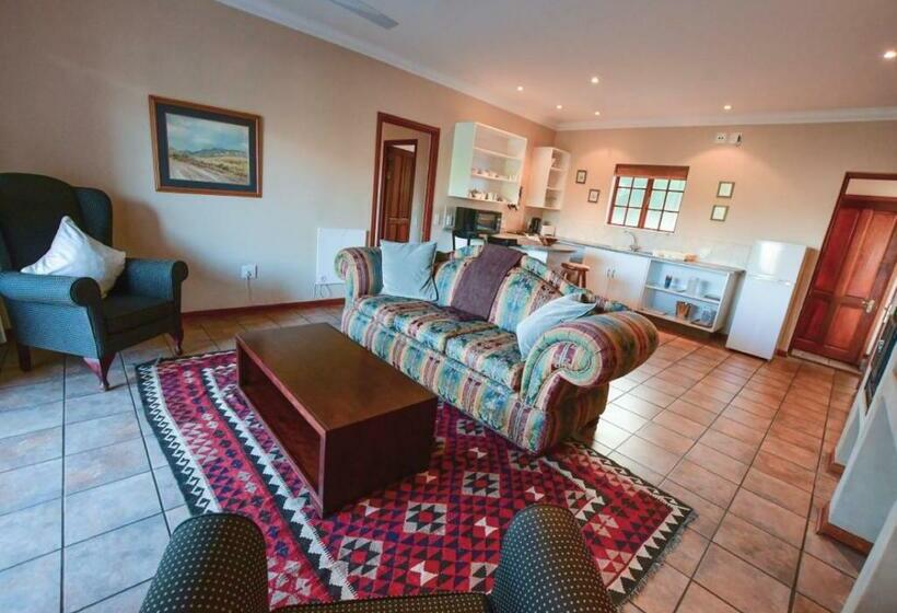 غرفة قياسية سرير كينج, The Clarens Place