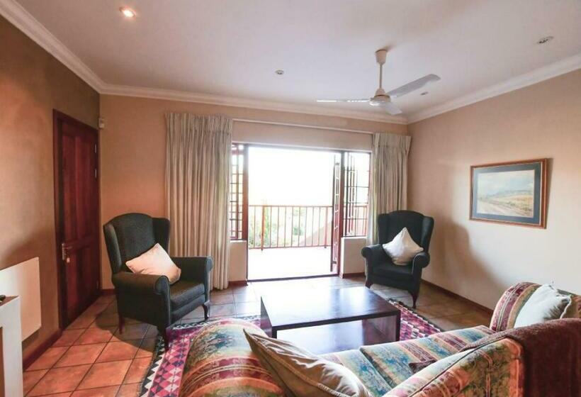 스탠다드 룸 킹사이즈 침대, The Clarens Place