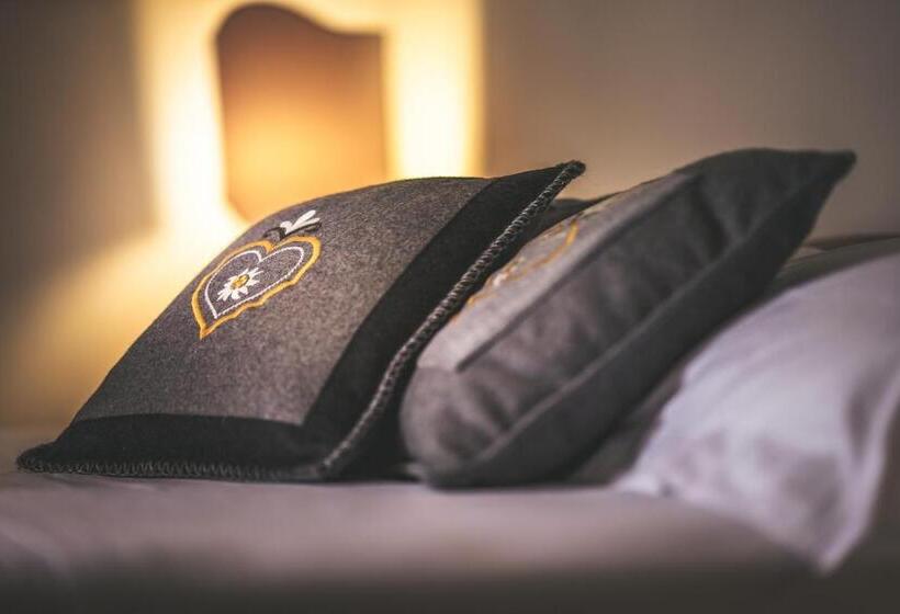 اتاق سوپریور با تخت بزرگ, B&b S. Trinità 18 Suites & Rooms