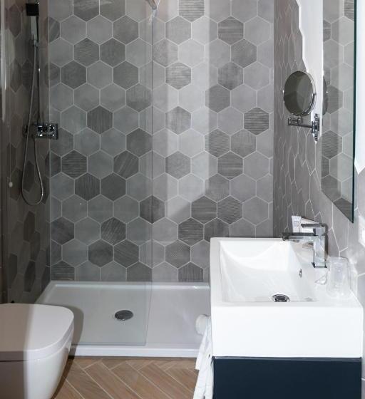 اتاق سوپریور سه تخته, Elisabeth Boutique Rooms