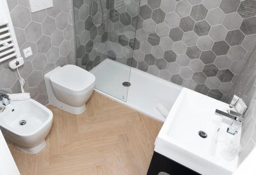 سوییت جونیور, Elisabeth Boutique Rooms