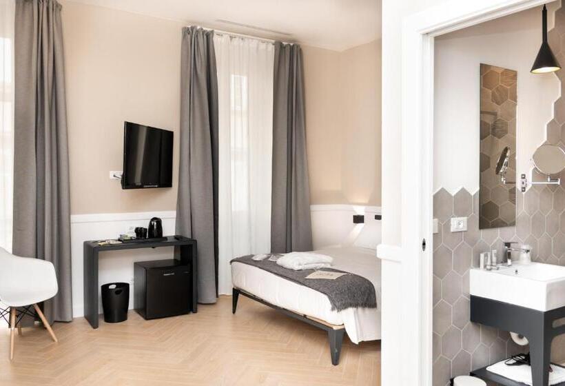 سوییت جونیور, Elisabeth Boutique Rooms
