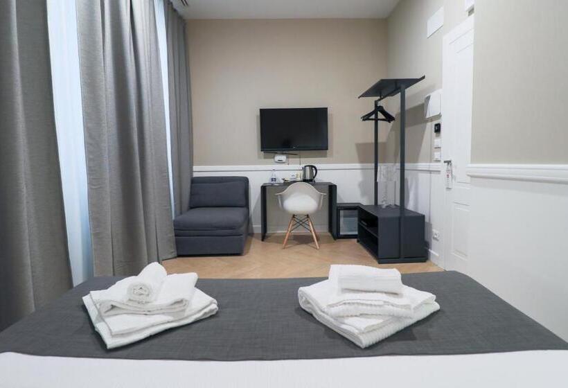 اتاق سوپریور سه تخته, Elisabeth Boutique Rooms