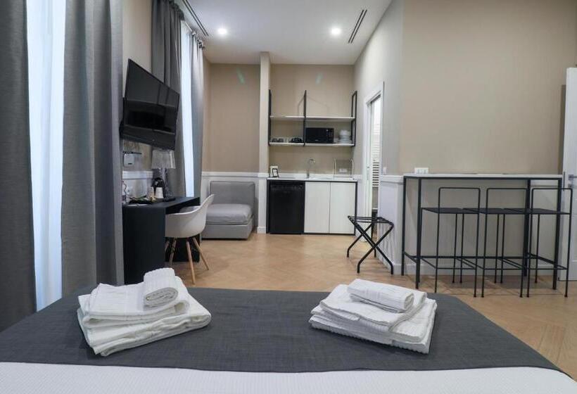 سوییت جونیور, Elisabeth Boutique Rooms
