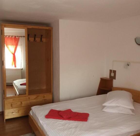 标准间, Pensiunea Maria