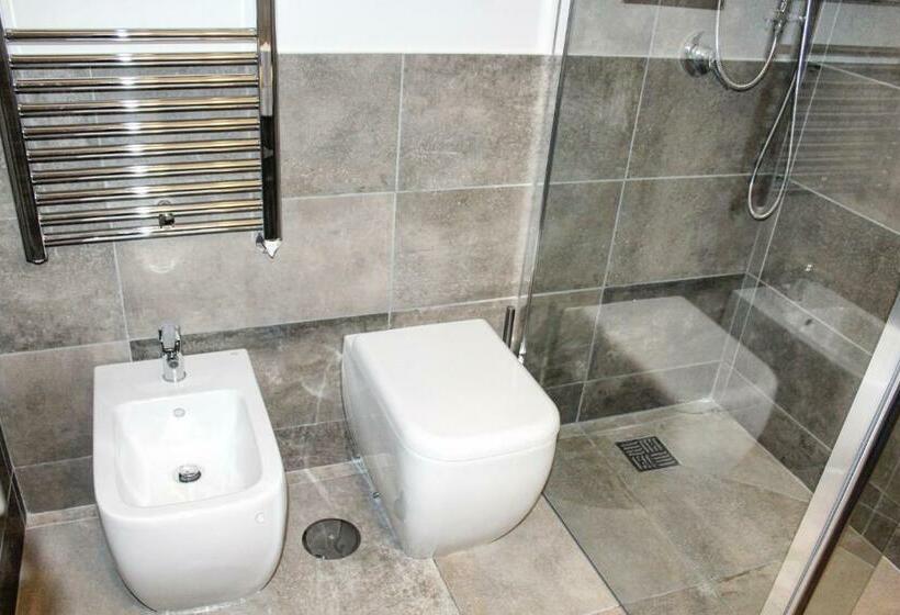 سوییت جونیور با بالکن, B&b Quispaccanapoli