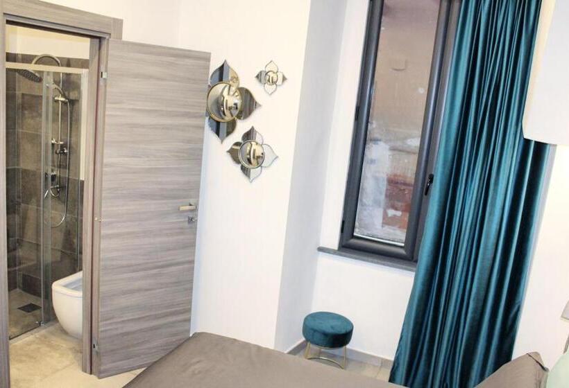 سوییت جونیور, B&b Quispaccanapoli