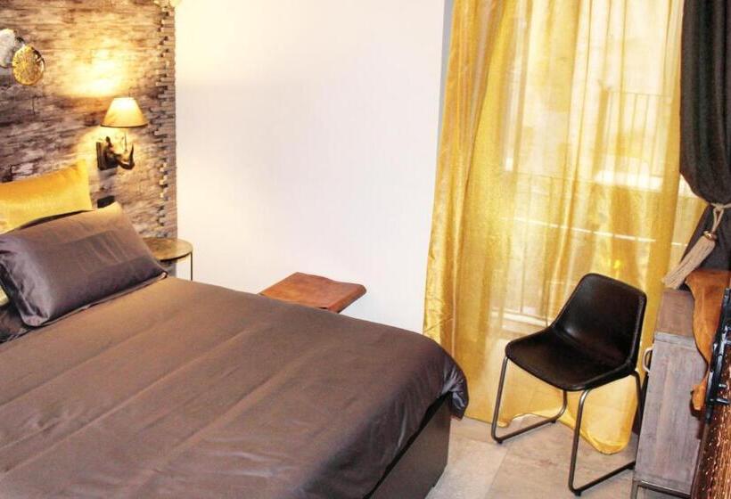 سوئیت 2 خوابه, B&b Quispaccanapoli