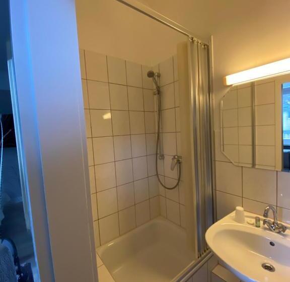 Семейный Номер, Villa Burgau B&b