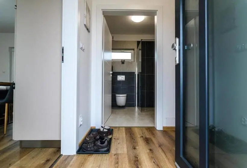 Deluxe-huoneisto 1 Makuuhuone, Apartmány Nmnm Rezidence Nad Městem