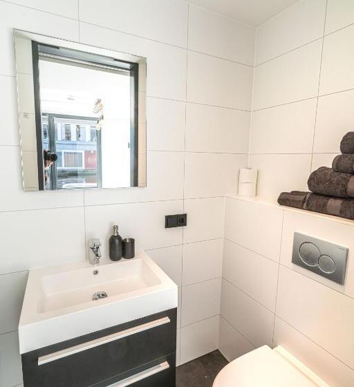 جناح جونيور ديلوكس, 2 Houseboat Suites Amsterdam Prinsengracht