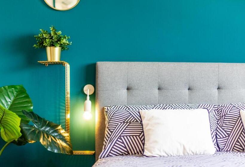 اتاق لوکس, Superattico Bella Bellù