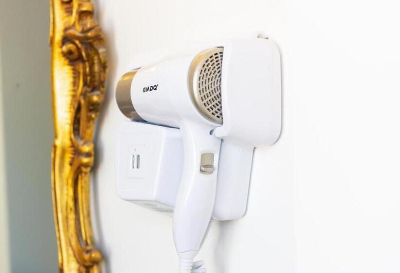 اتاق استاندارد با تخت بزرگ, Superattico Bella Bellù