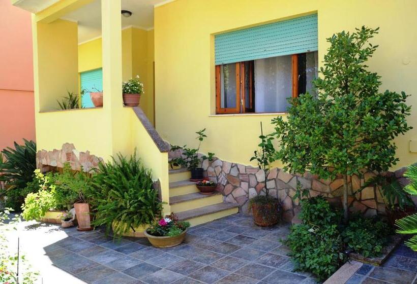 Standard room with outdoor bath, B&b Aloysia