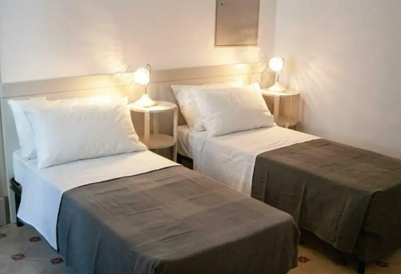 スタンダードルーム, Le Finestre Su Porta Carrese Luxury Rooms