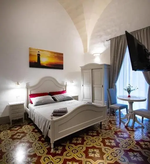 スタンダードルーム, Le Finestre Su Porta Carrese Luxury Rooms
