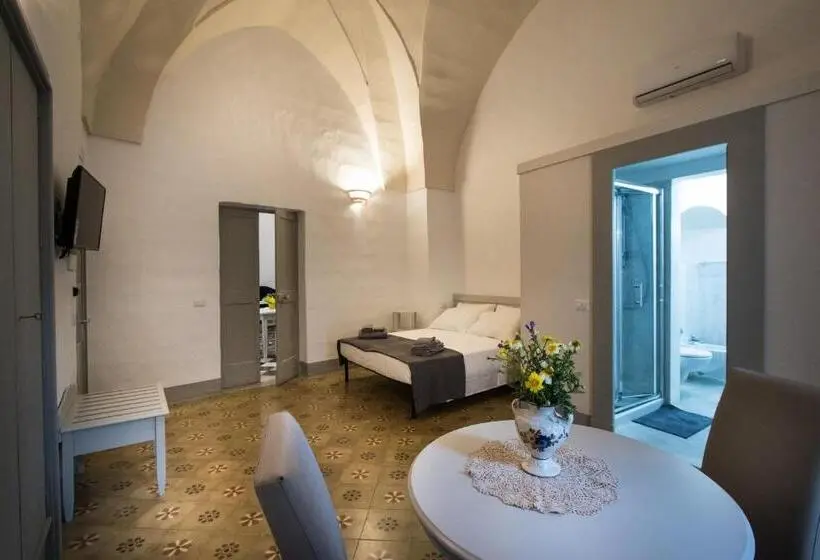 デラックスルーム, Le Finestre Su Porta Carrese Luxury Rooms