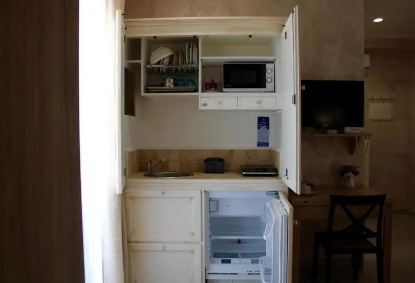 バルコニー付きスタンダードステューディオ, Medusa Residence B&b