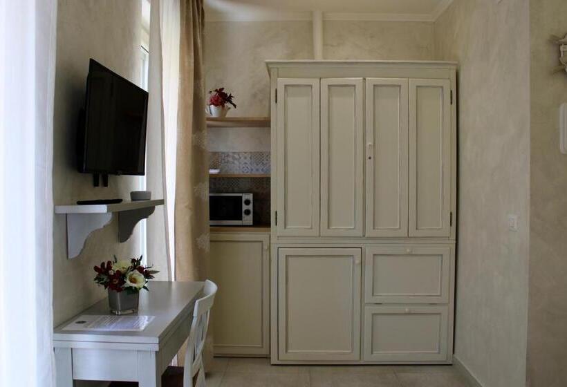 Четырехместный Номер Стандарт Вид на Море, Medusa Residence B&b