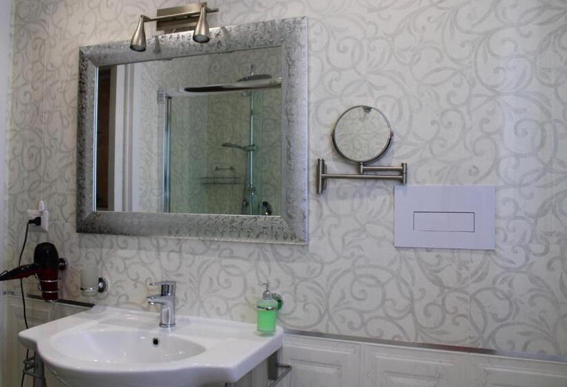 Номер Deluxe Вид на Море с Балконом, Medusa Residence B&b