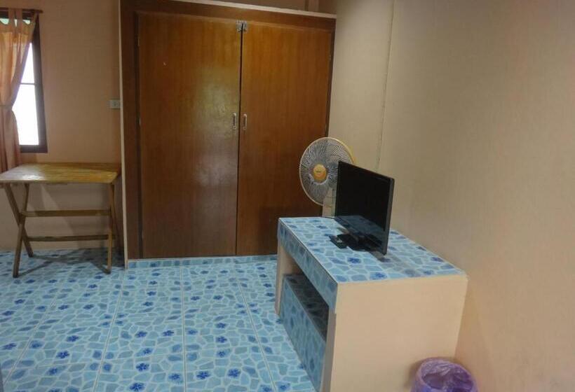 Номер Стандарт, P Un House
