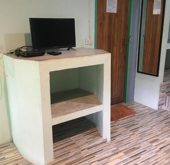Четырехместный Номер Стандарт, P Un House