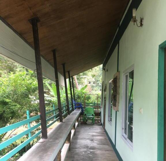 Четырехместный Номер Стандарт, P Un House