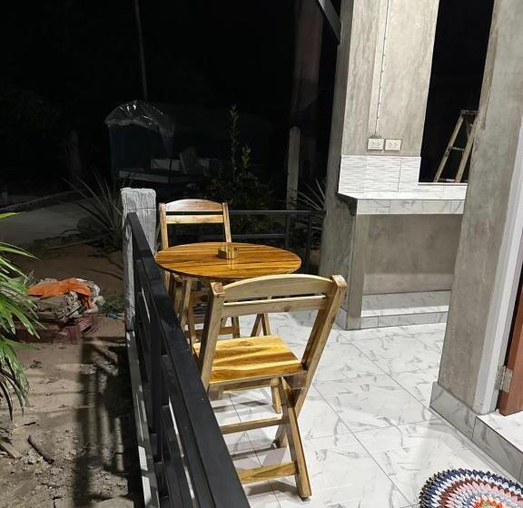 Escritório Estándar, P Un House