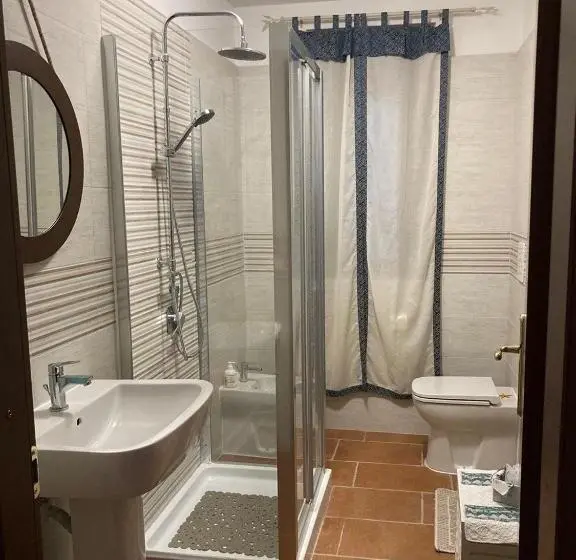 スタンダード４人部屋, B&b Al San Francesco