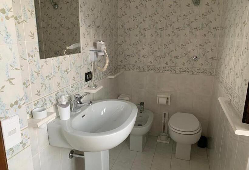 غرفة قياسية مع حمام خارجي, B&b Al San Francesco