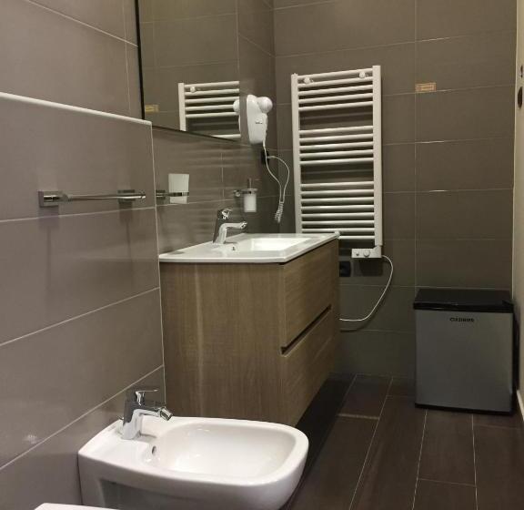 스탠다드 룸 킹사이즈 침대, B&b Duomo Apartament