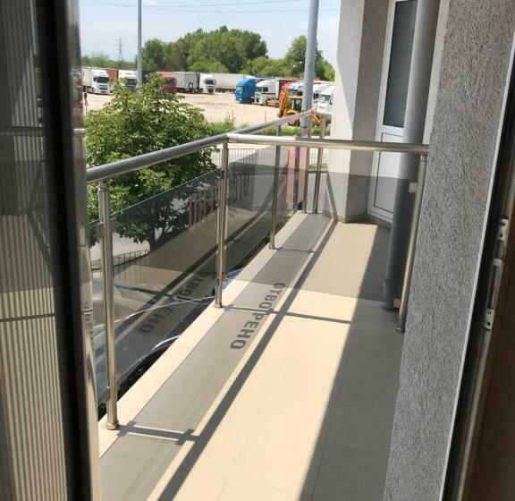 Balkonlu Standart Oda, мотел сити