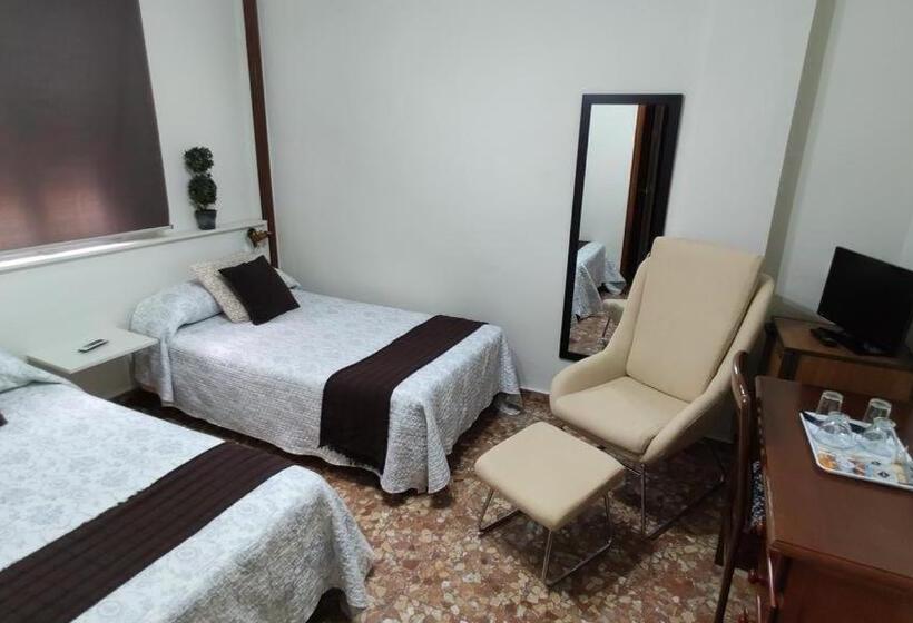 Трехместный Номер Комфорт, H Los Molinos At