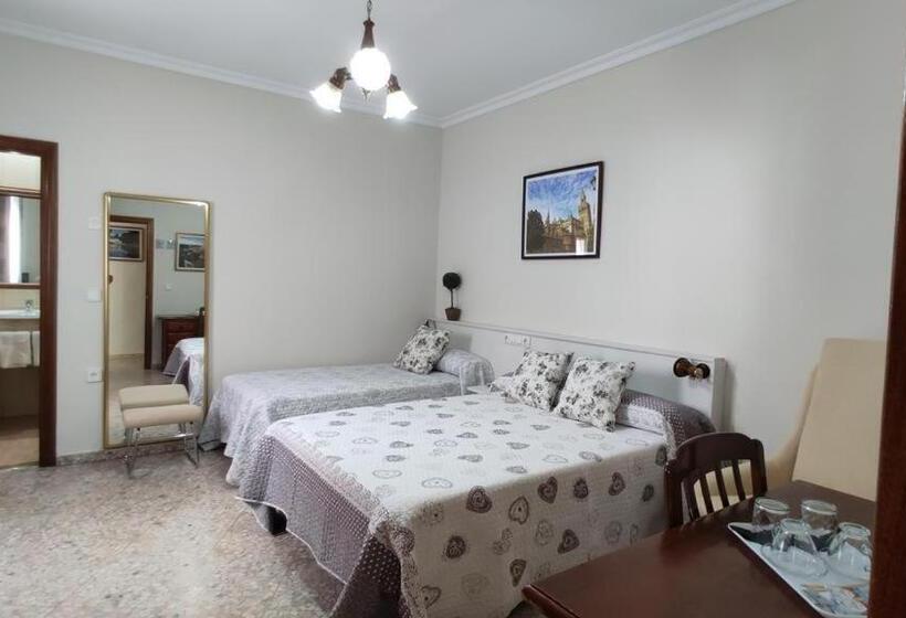 Трехместный Номер Комфорт, H Los Molinos At