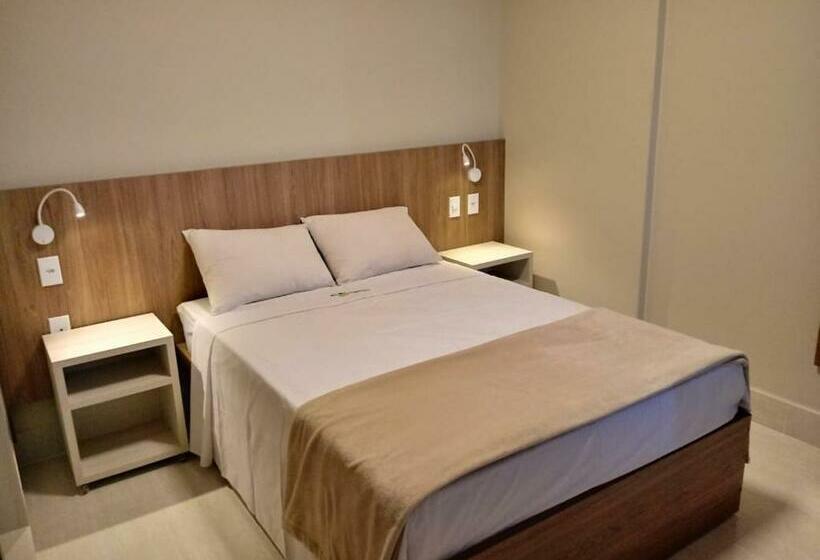 דירת חדר נוף לבריכה, Piazza Diroma Flats Para Temporada