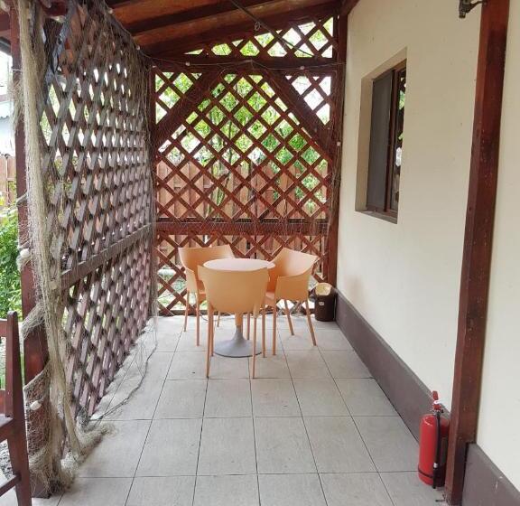 Номер Стандарт, Casa Carter