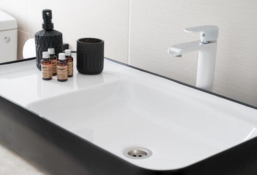 스탠다드 룸 킹사이즈 침대, Pensiunea Danubio