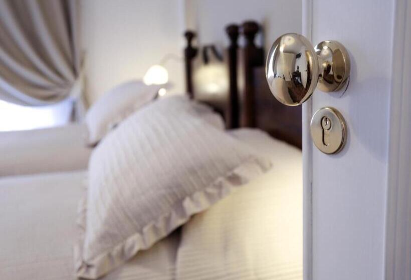 اتاق استاندارد با چشم‌انداز باغ, Villa Borghese B&b