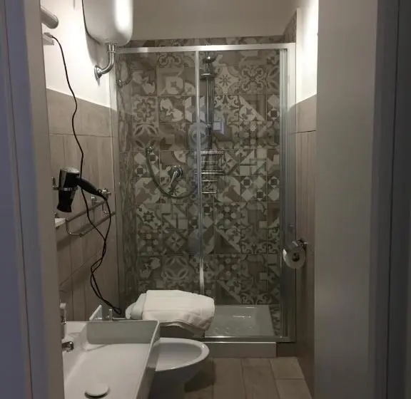 スタンダード４人部屋, B&b La Dolce Vita