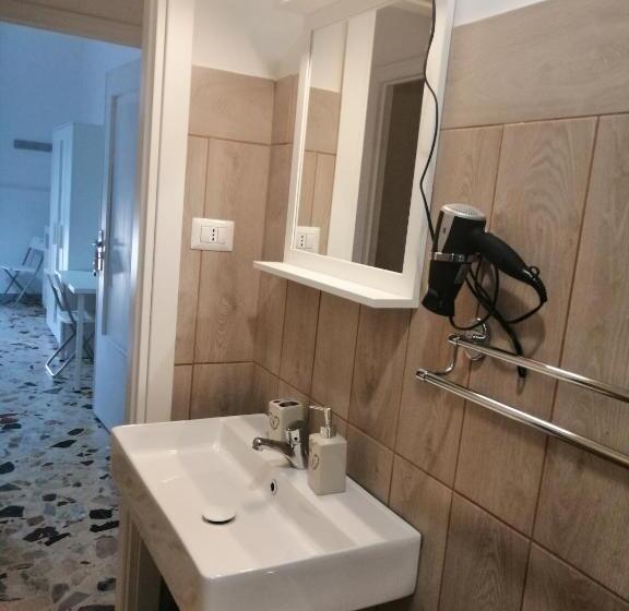 חדר סטנדרט לארבעה, B&b La Dolce Vita