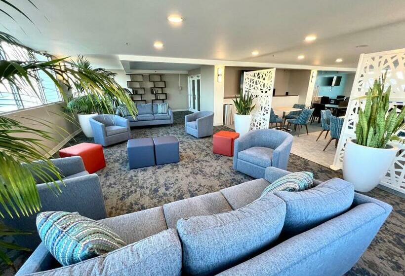 شقة غرفة واحدة مطلة على البحر, Pacific Monarch   1 Br   Ocean And City Views!