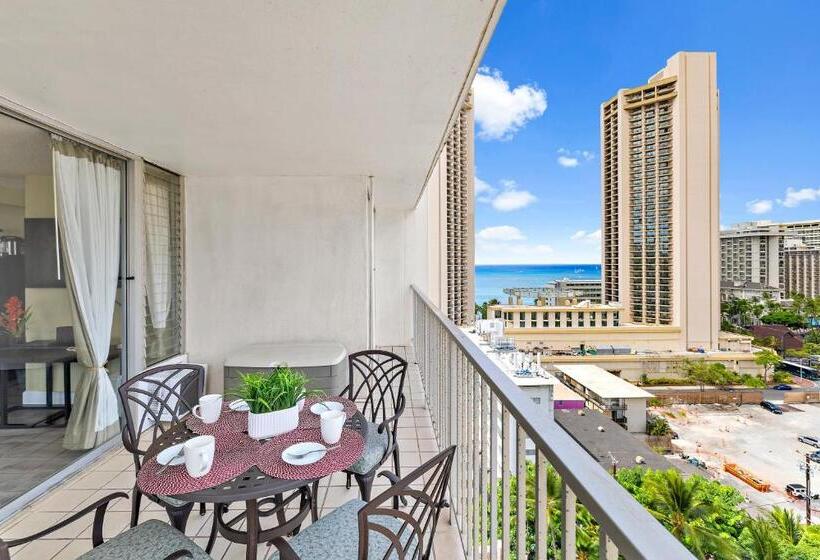 شقة غرفة واحدة مطلة على البحر, Pacific Monarch   1 Br   Ocean And City Views!