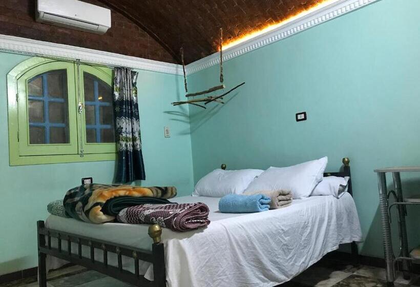 اتاق استاندارد سه نفره, Nubian Paradise