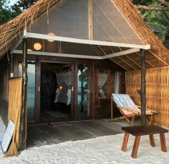 غرفة عائلية مطلّة علي البحر, Forra Pattaya Beach Front Bungalow