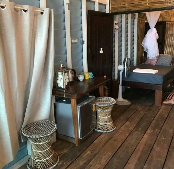 غرفة عائلية مطلّة علي البحر, Forra Pattaya Beach Front Bungalow