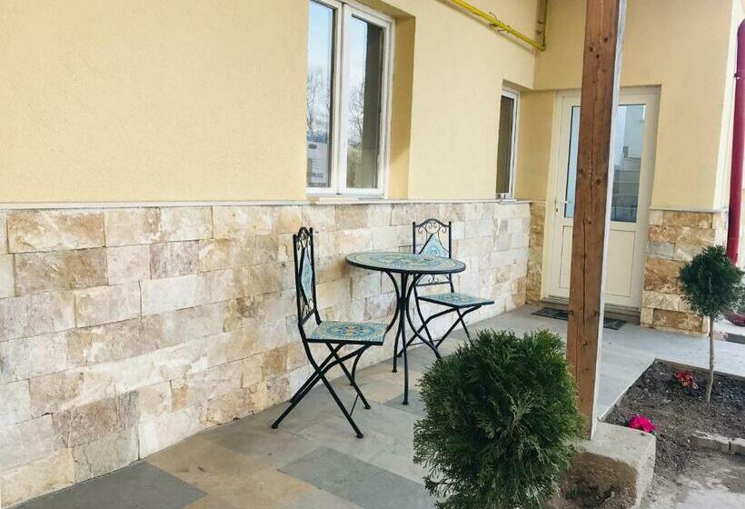 غرفة كومفورت ثلاثية, Casa Ryana