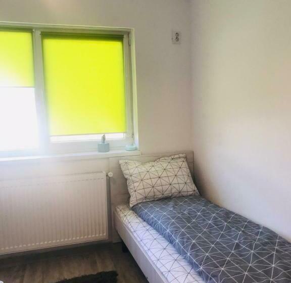 غرفة كومفورت ثلاثية, Casa Ryana