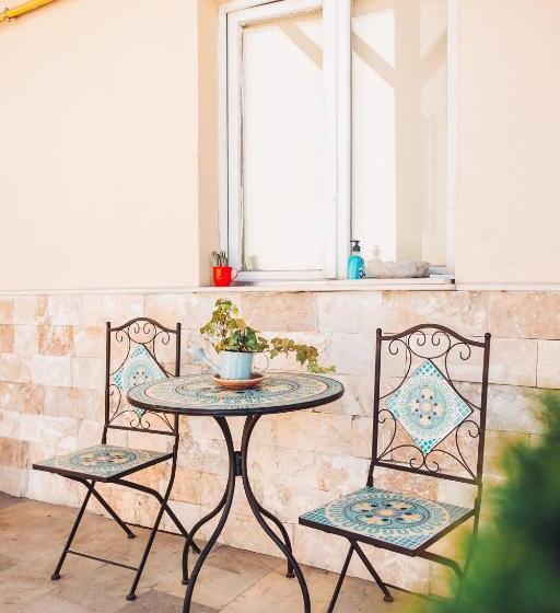 غرفة قياسية رباعية, Casa Ryana