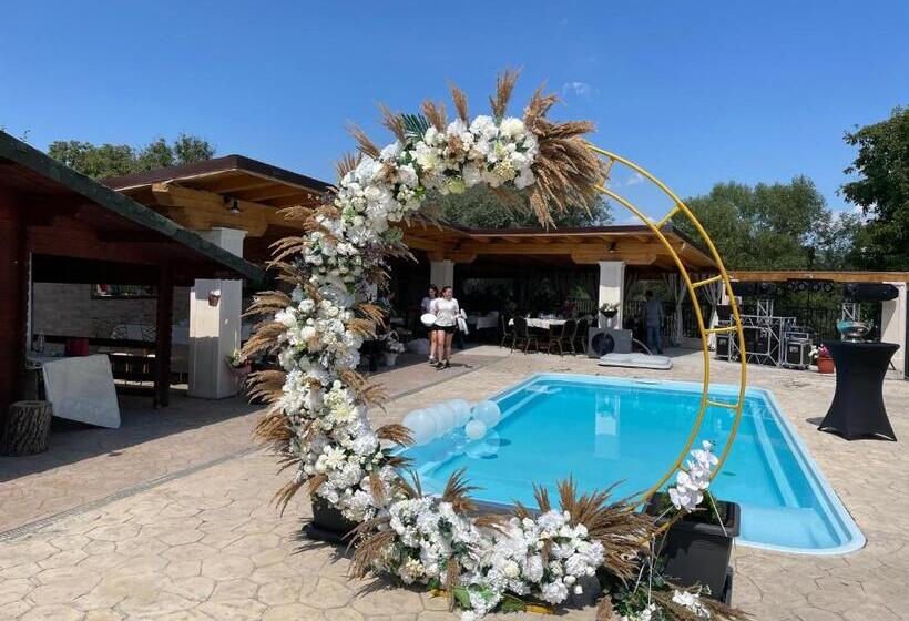 غرفة قياسية رباعية, Casa Ryana